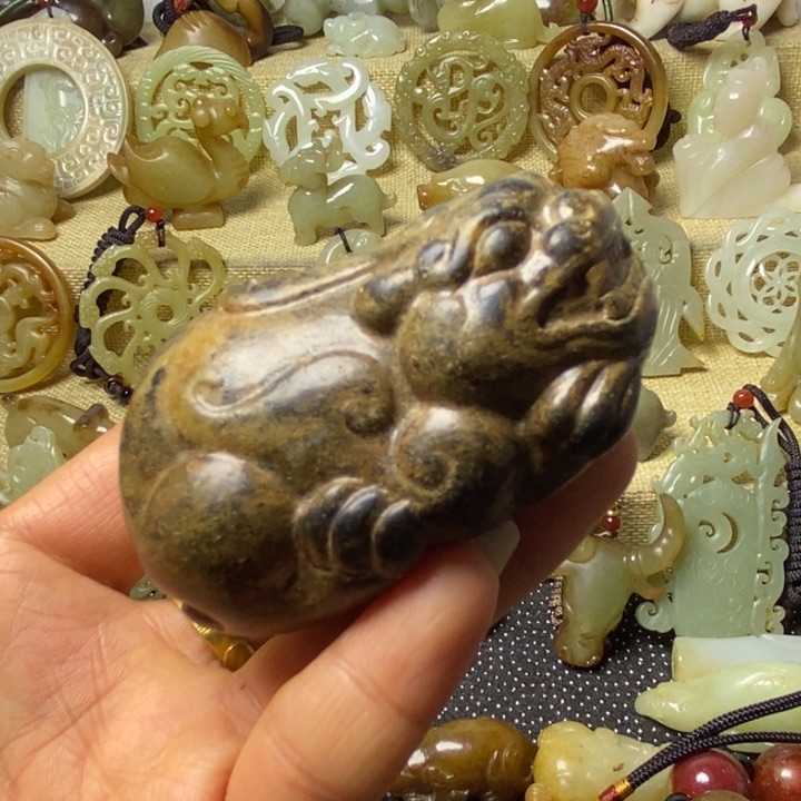 和田玉挂件未镶嵌