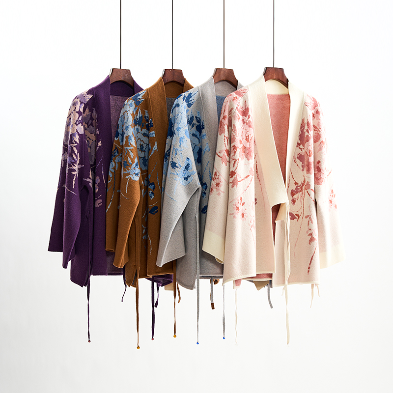 娜家·国风紫岚冬季汉服气质复古印花秋冬宽松设计师女士百搭时尚