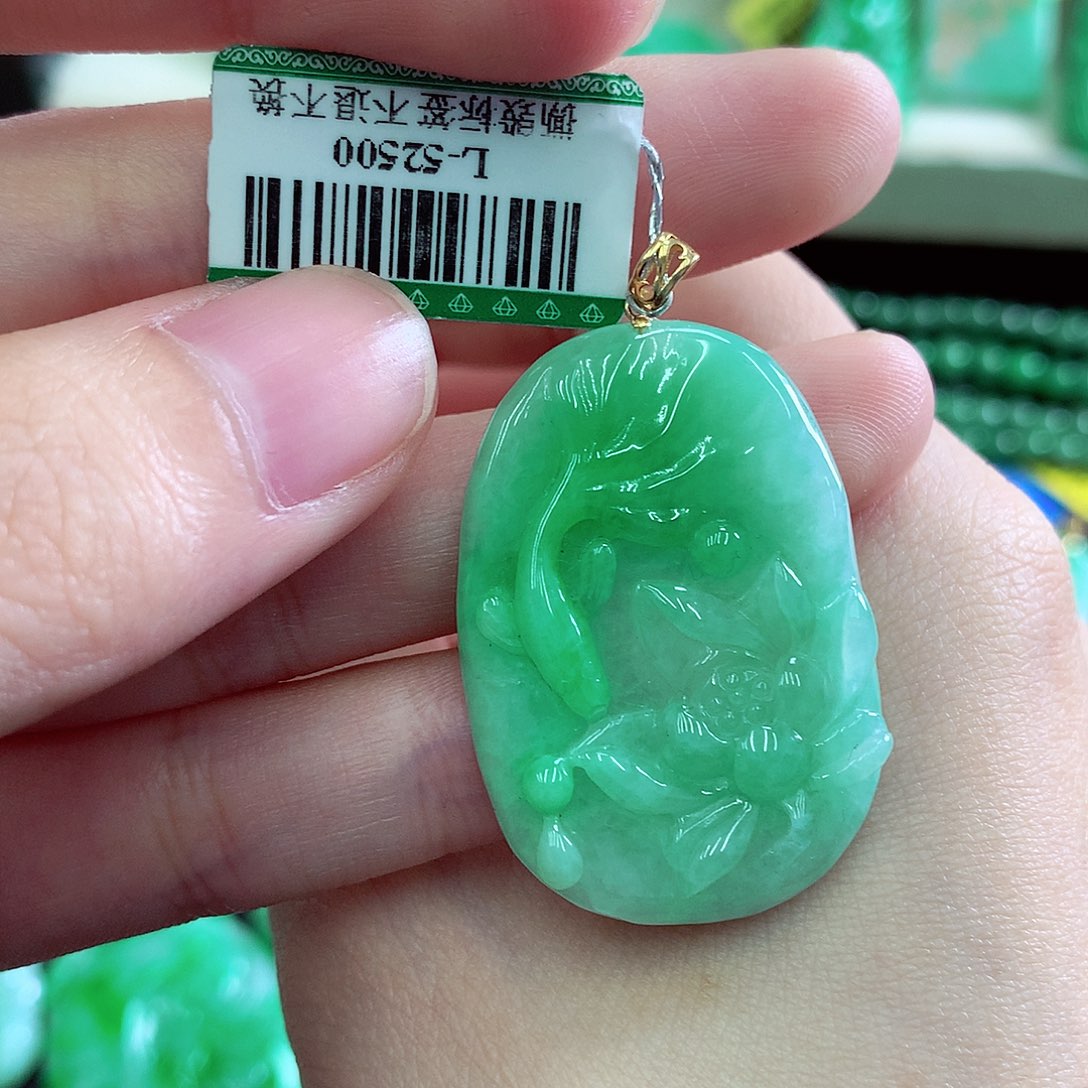 翡翠18K金镶嵌吊坠(不含链)