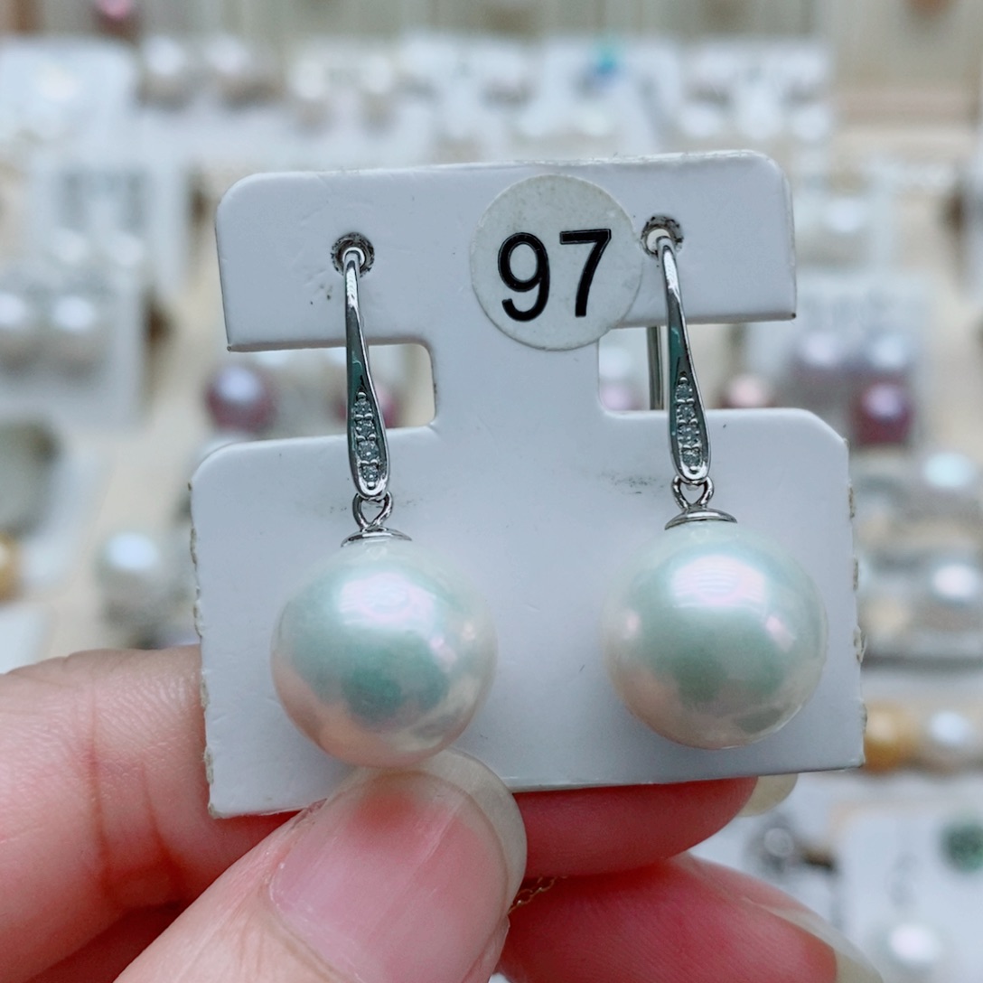 雨***蝶银S925镶嵌淡水珍珠耳饰12mm