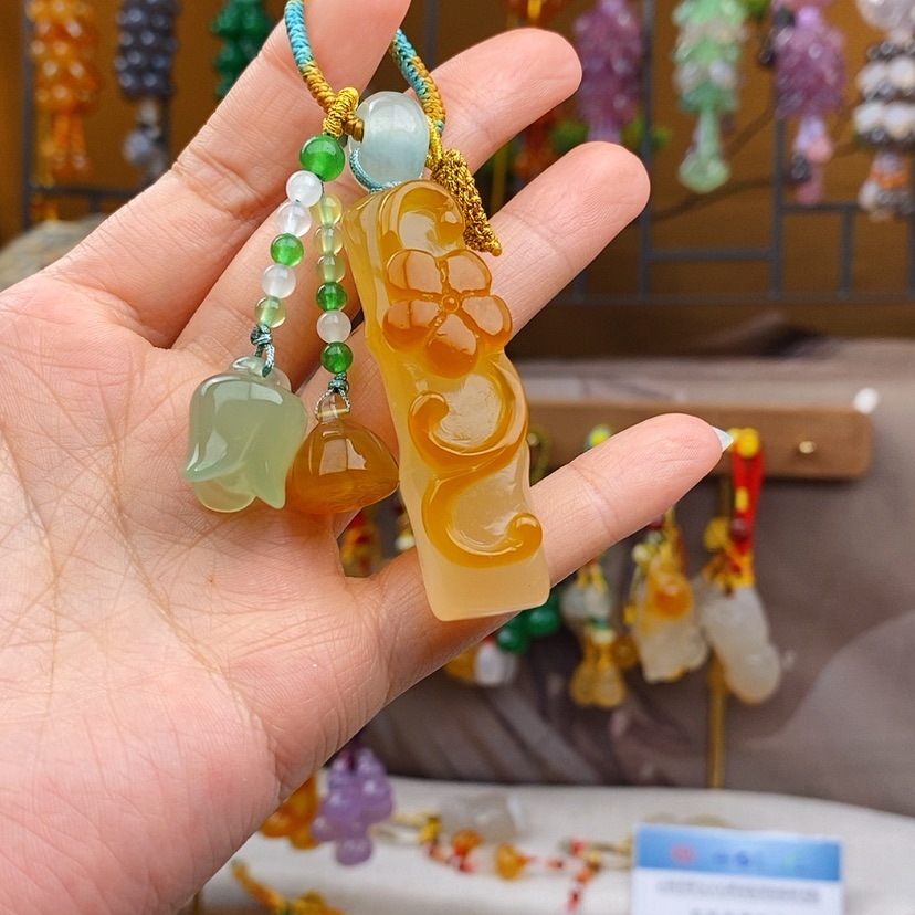 【闪购商品】玛瑙/玉髓车挂未镶嵌