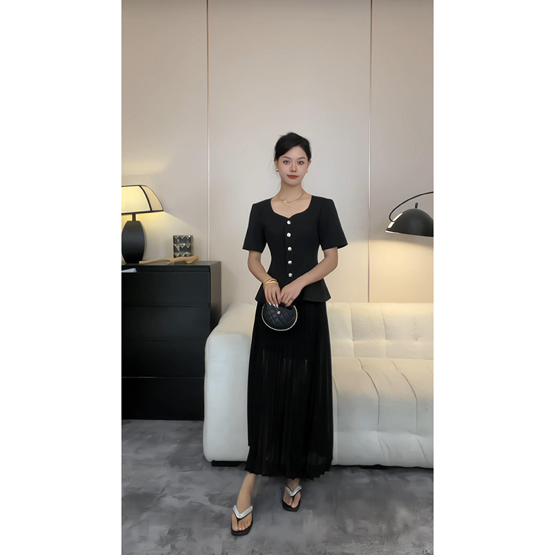 SANOIAN·宋三千夏季新款法式气质方领时尚套装 HBZC621029 nnassa