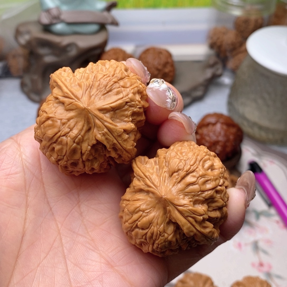 【闪购商品】文玩核桃把件大团圆