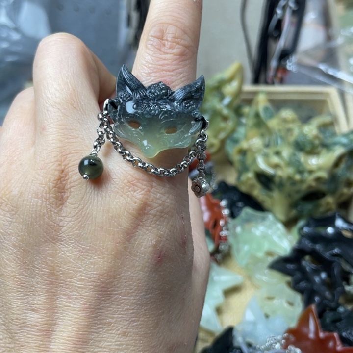蛇纹石玉合金颈饰