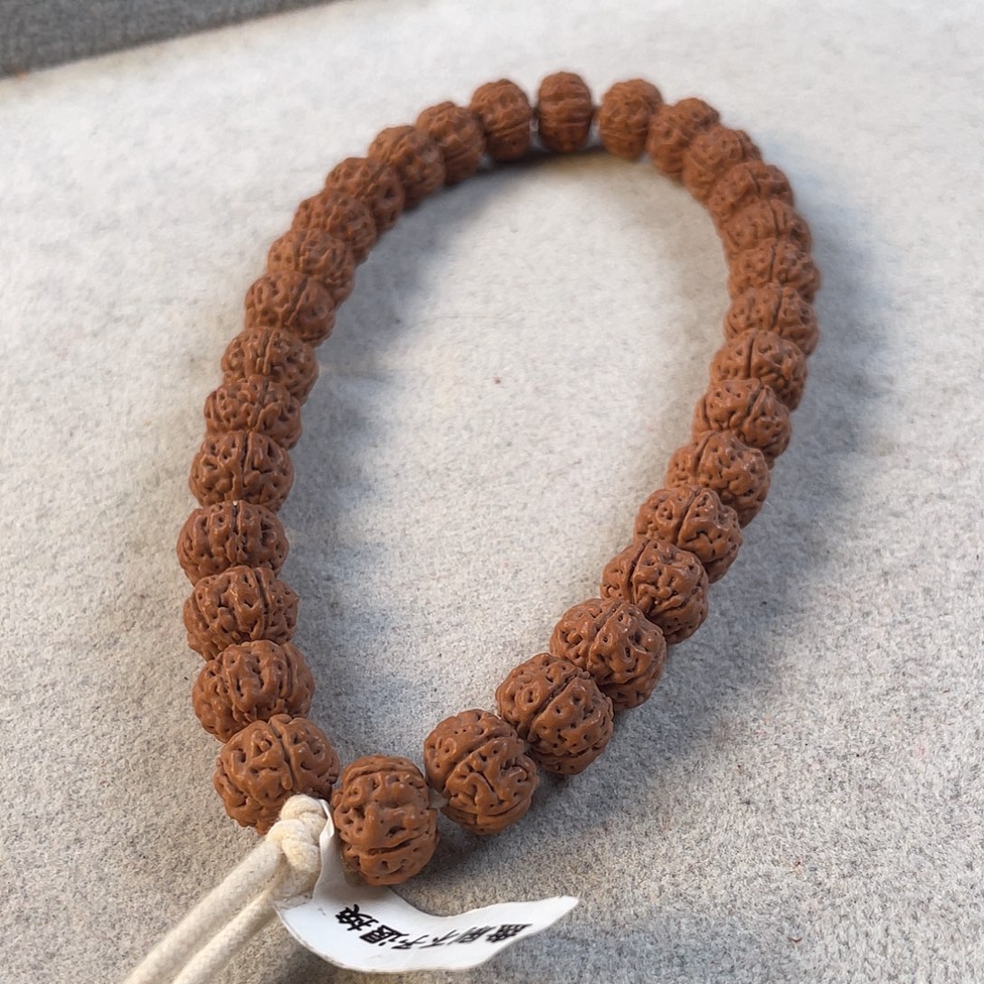 张***极金刚菩提吊坠老树王