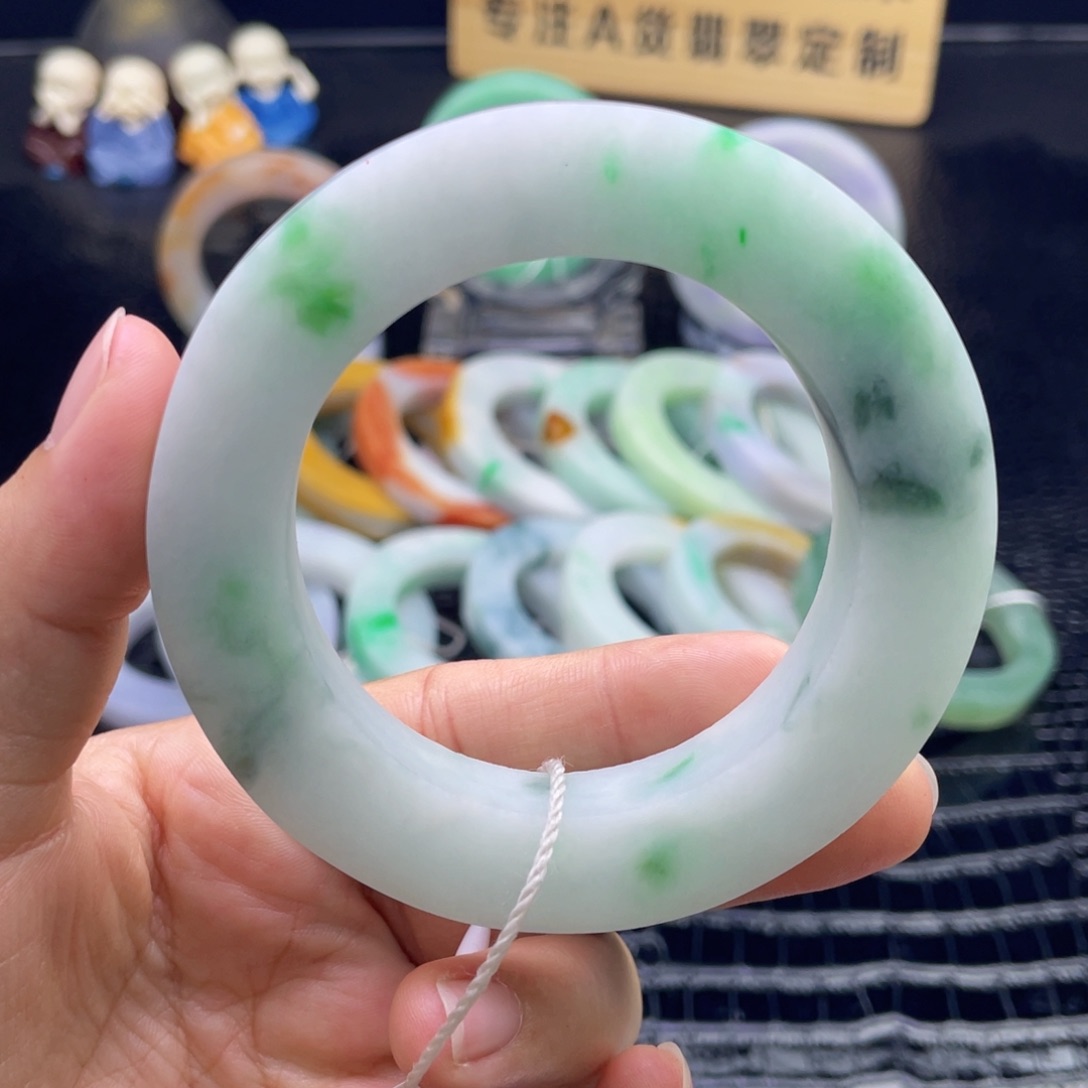 未镶嵌翡翠定制翡翠