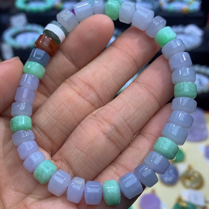 翡翠手链未镶嵌翡翠  8+