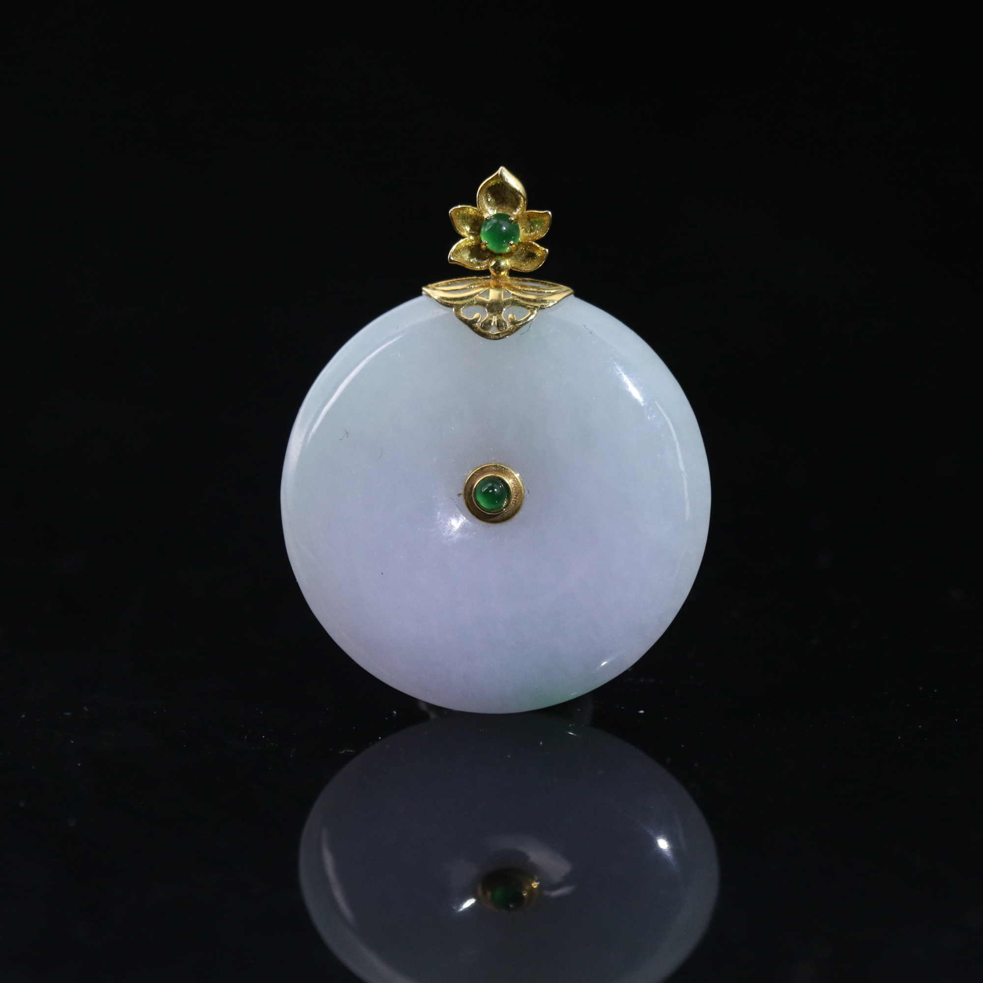 30天然缅甸翡翠A货18k扣子/500411/上海嘉禾拍卖