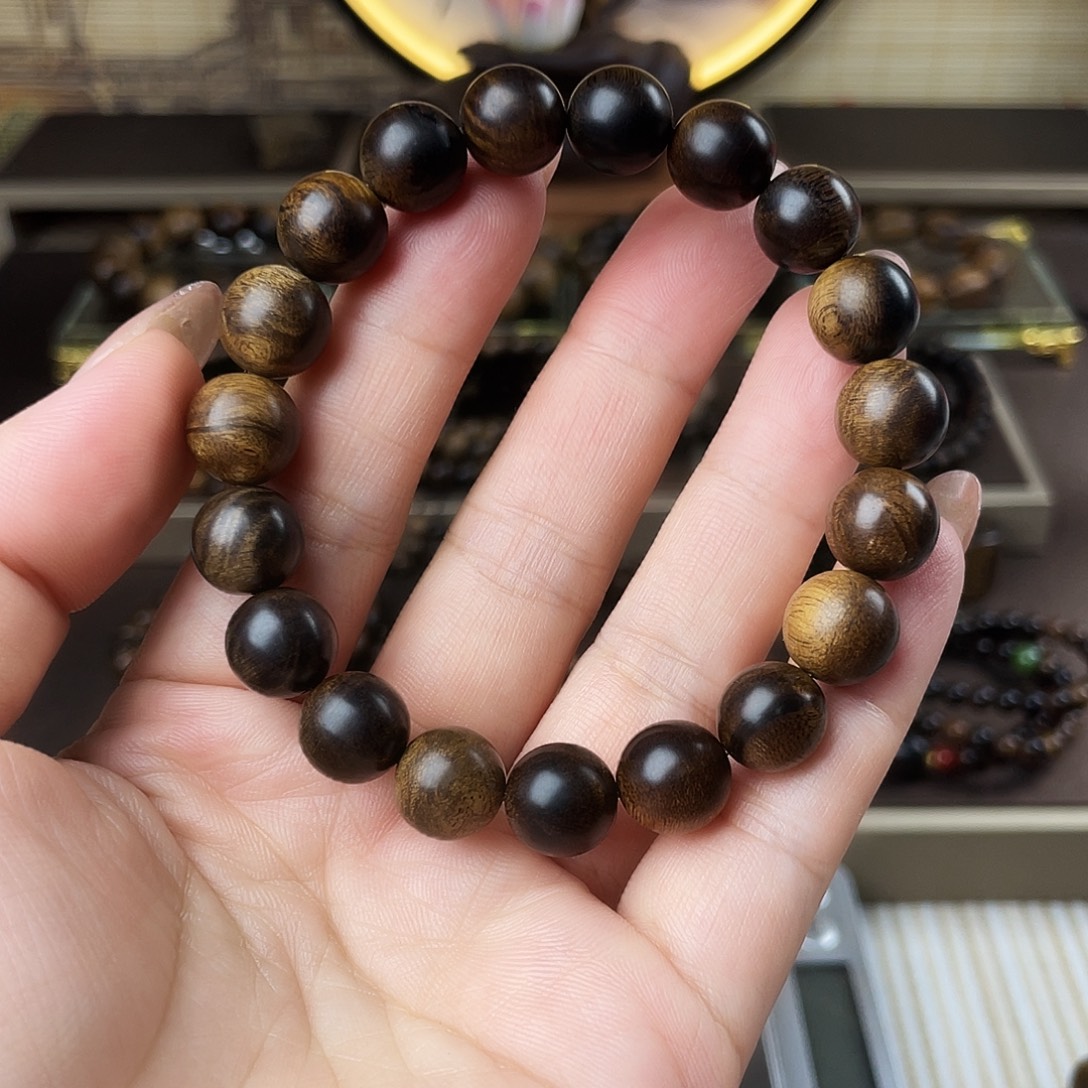 蓝***草手串沉香越南黄棋樱子老料瘤疤1.0