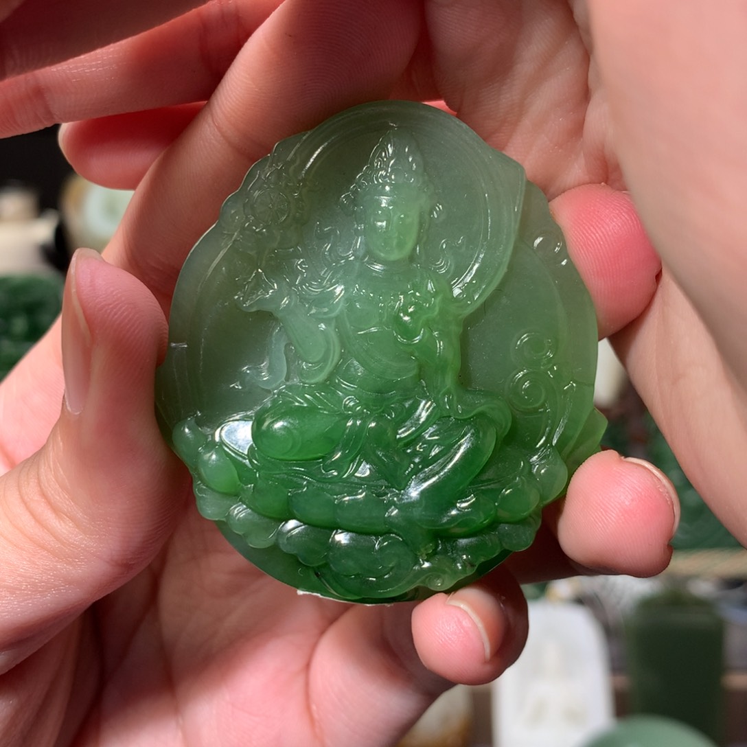 和田玉吊坠未镶嵌