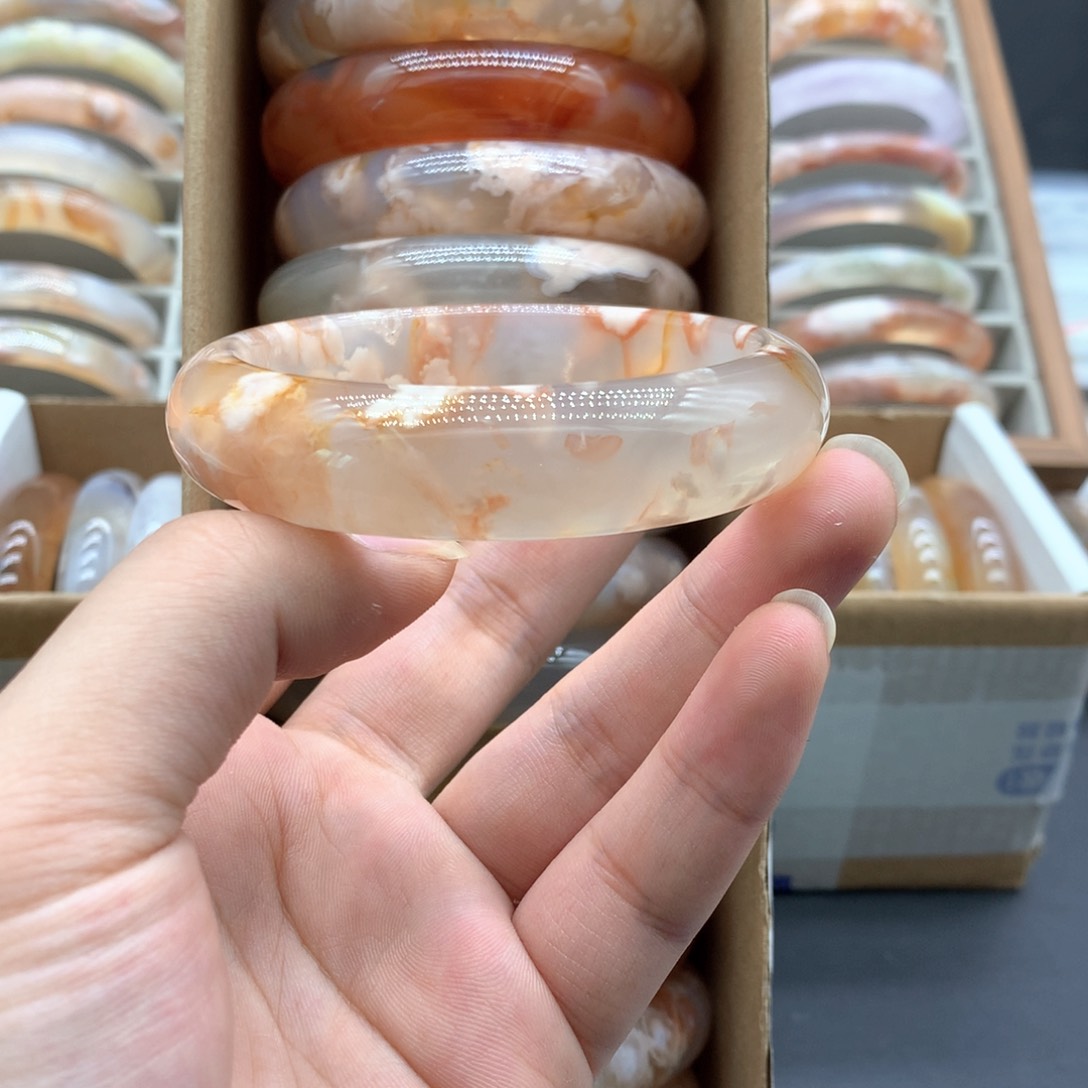 【闪购商品】玛瑙/玉髓手镯未镶嵌御**言