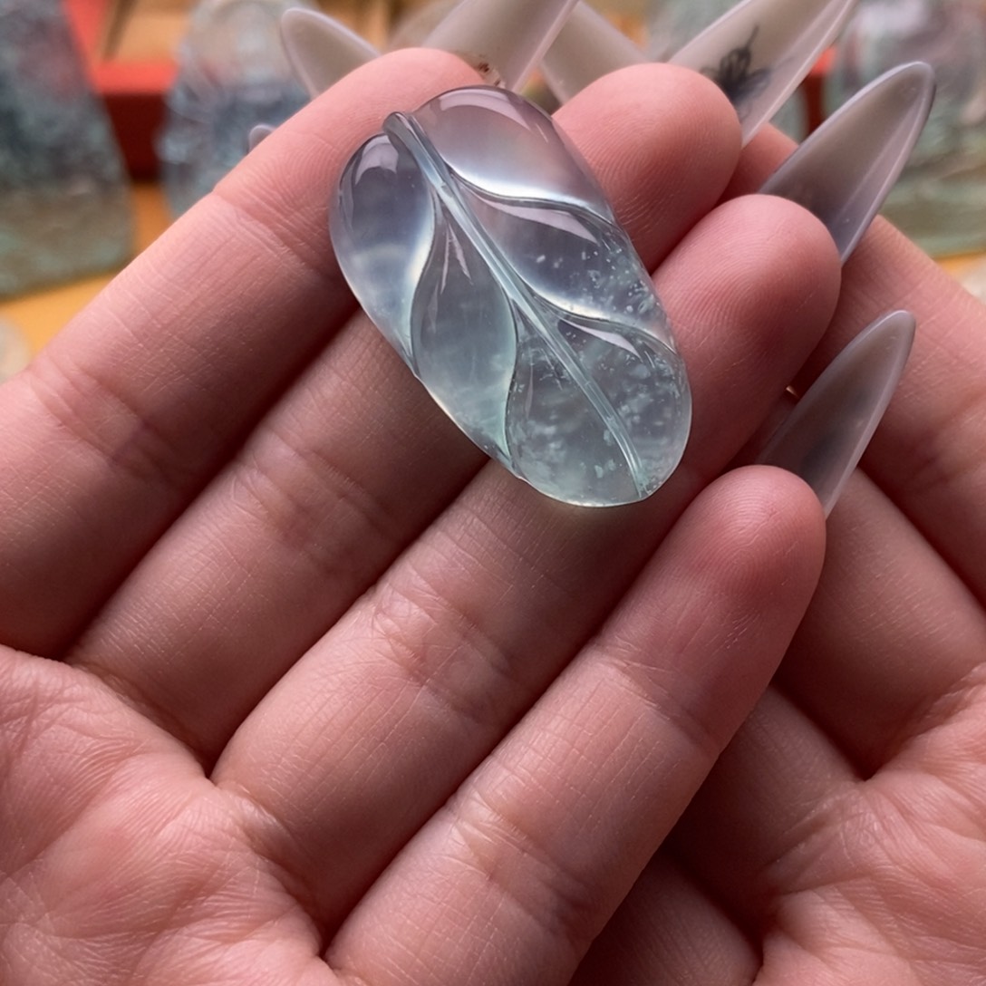 蛇纹石玉吊坠(不含链)未镶嵌