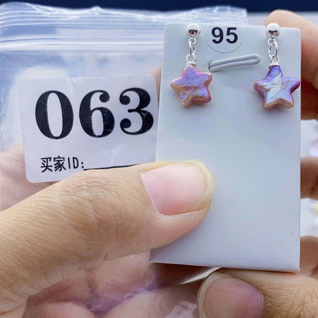 颈饰淡水珍珠钛钢