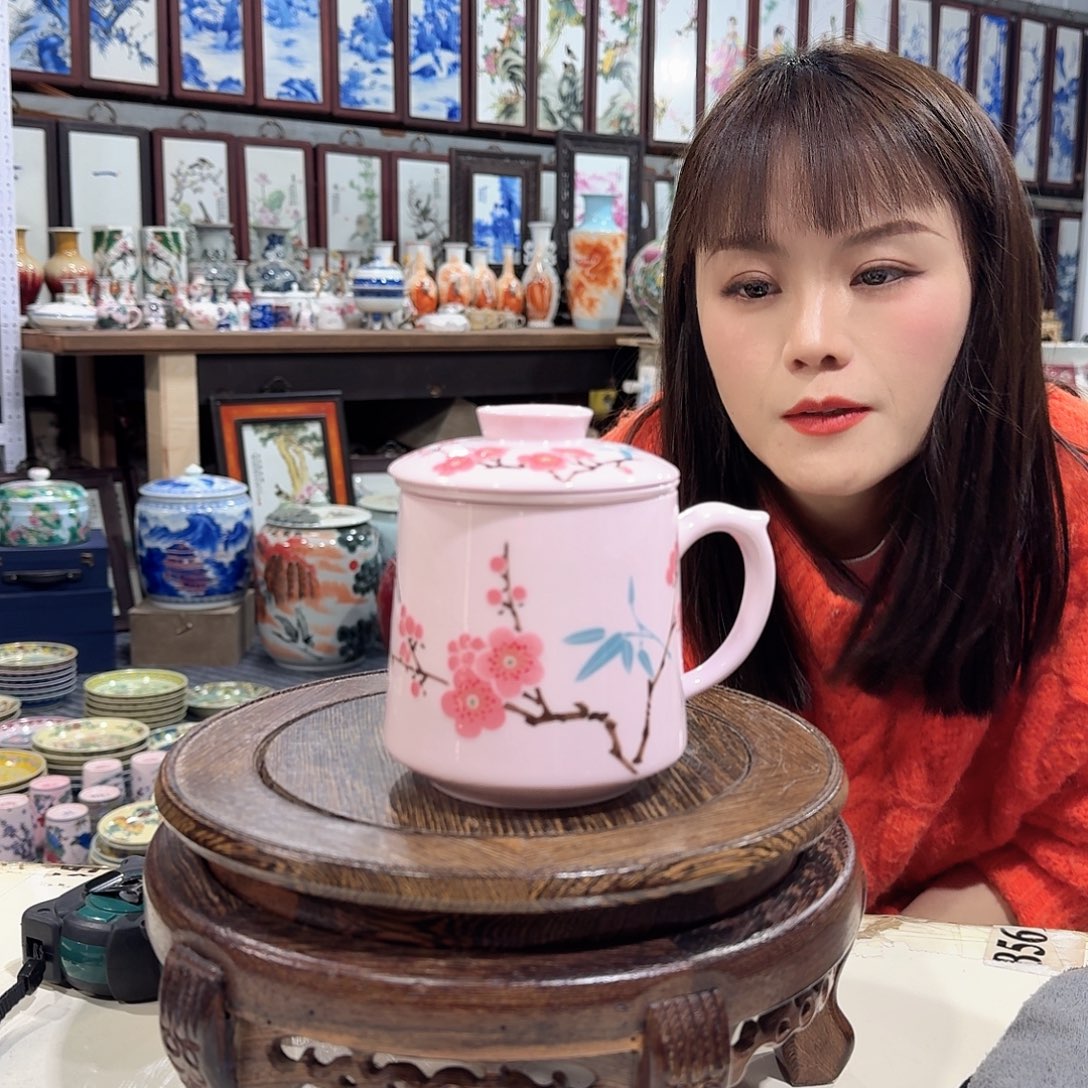 瓷摆件//////景德镇陶瓷瓷器。