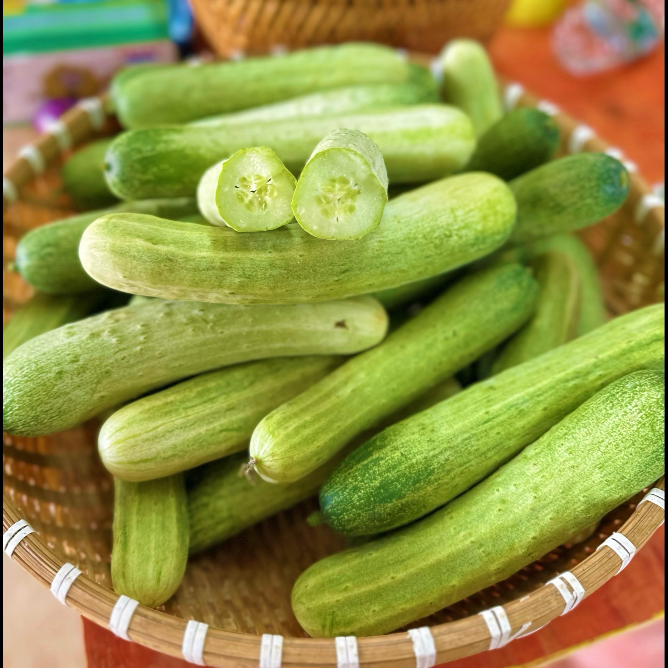 农家自种新鲜青瓜水果黄瓜露天蔬菜青黄瓜生吃当季
