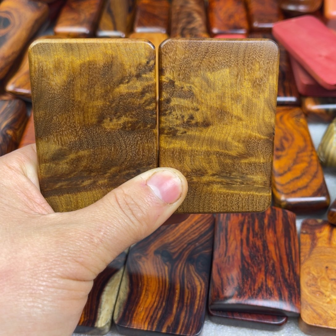 山***水木金丝楠木牌子    