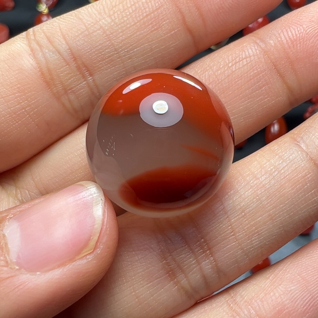 南红玛瑙珠子未镶嵌
