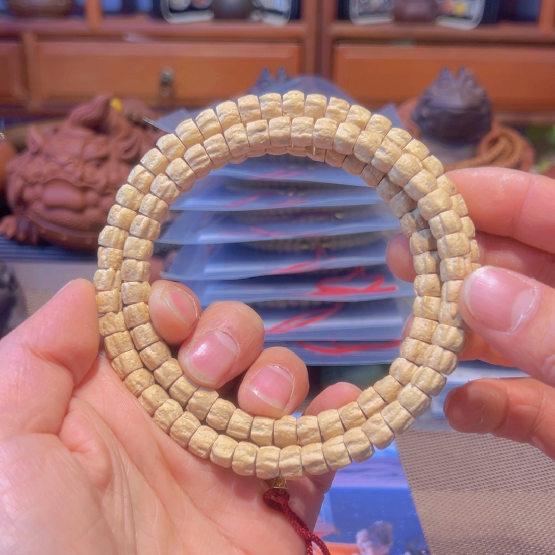 柏香籽/百香籽吊坠追*龙