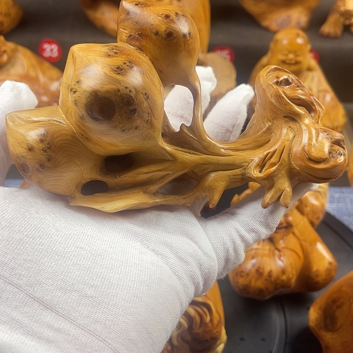 柏木（崖柏）寿桃手把件