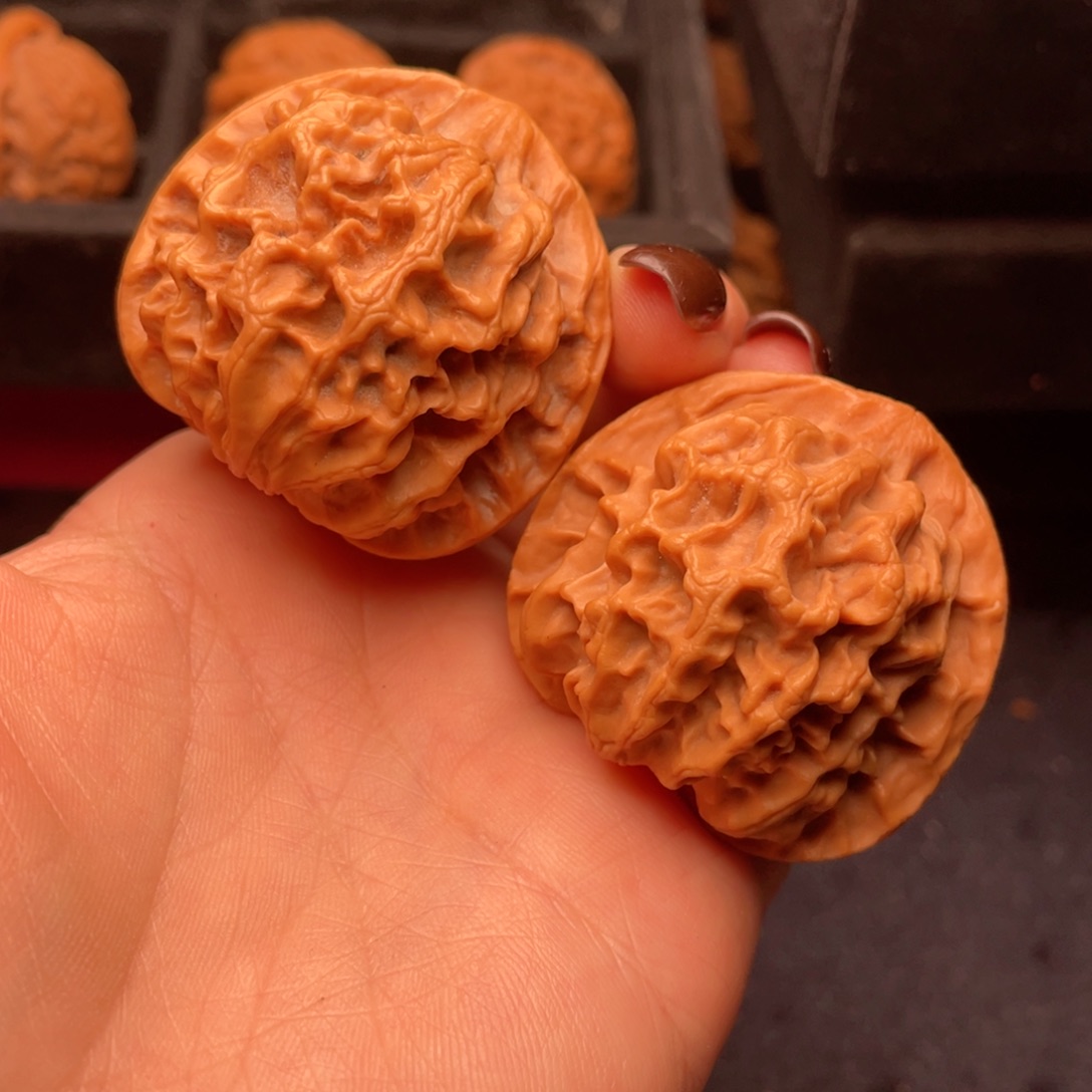 吊坠桃核秦岭核桃10