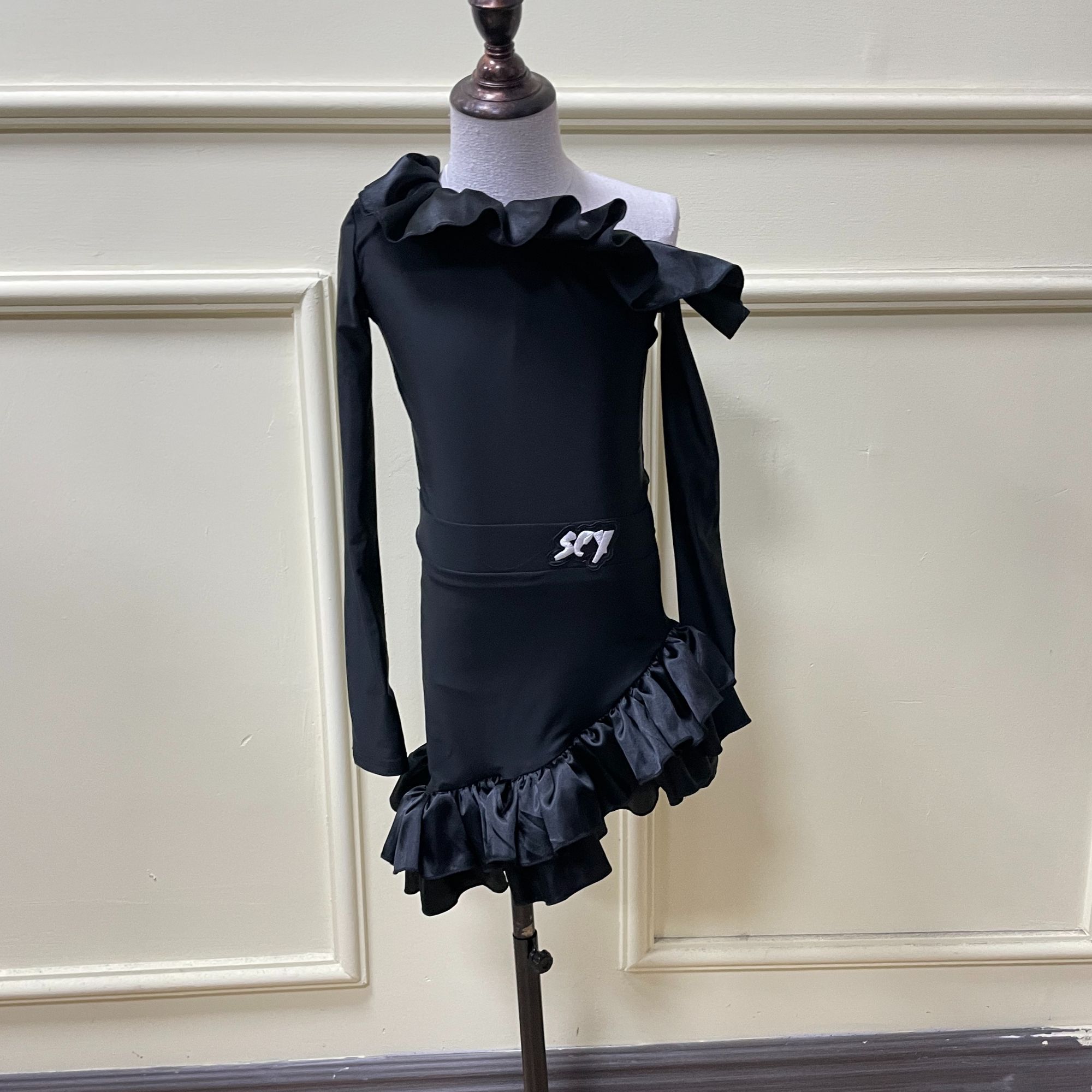 尚裁艺2025秋冬季新款拉丁舞练功服女儿童演出套装分体长袖