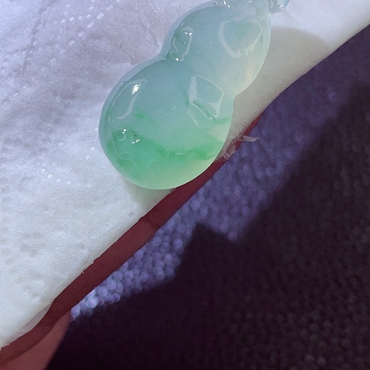 未镶嵌定制翡翠翡翠