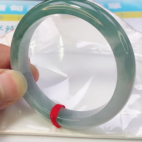 翡翠手镯未镶嵌0675号
