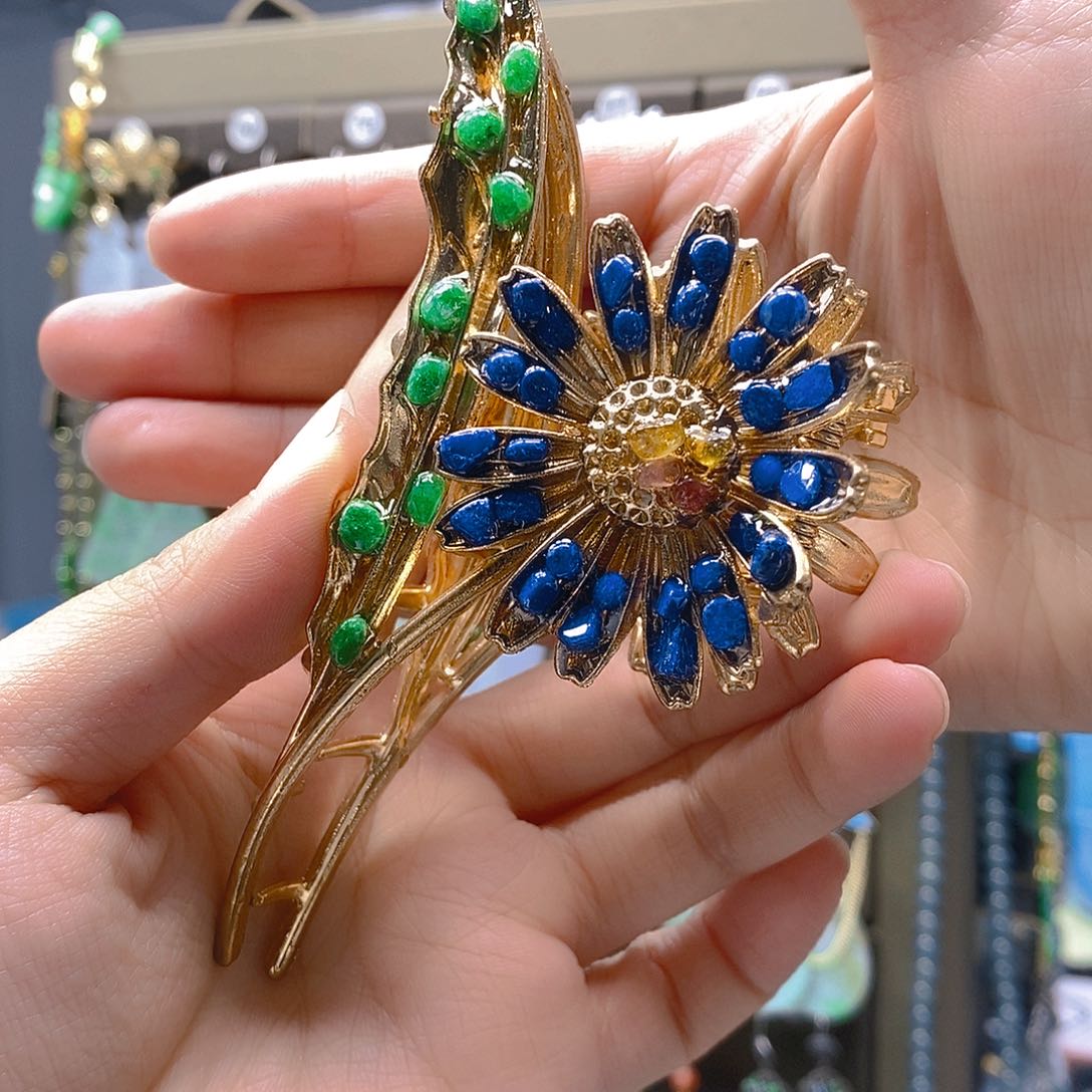 未镶嵌翡翠耳饰翡翠