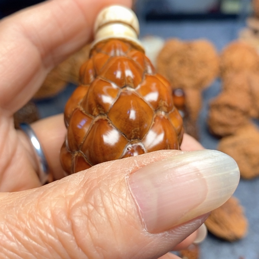 【闪购商品】手串/手链核桃苏*鼻烟壶