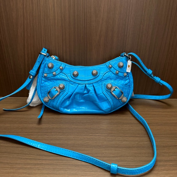 95新 Balenciaga/巴黎世家 只盒/Balenciaga蓝色钻扣mini半月