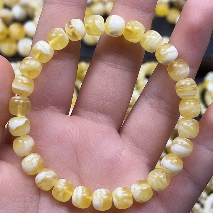 蜜蜡未镶嵌珠宝奇石7.5m