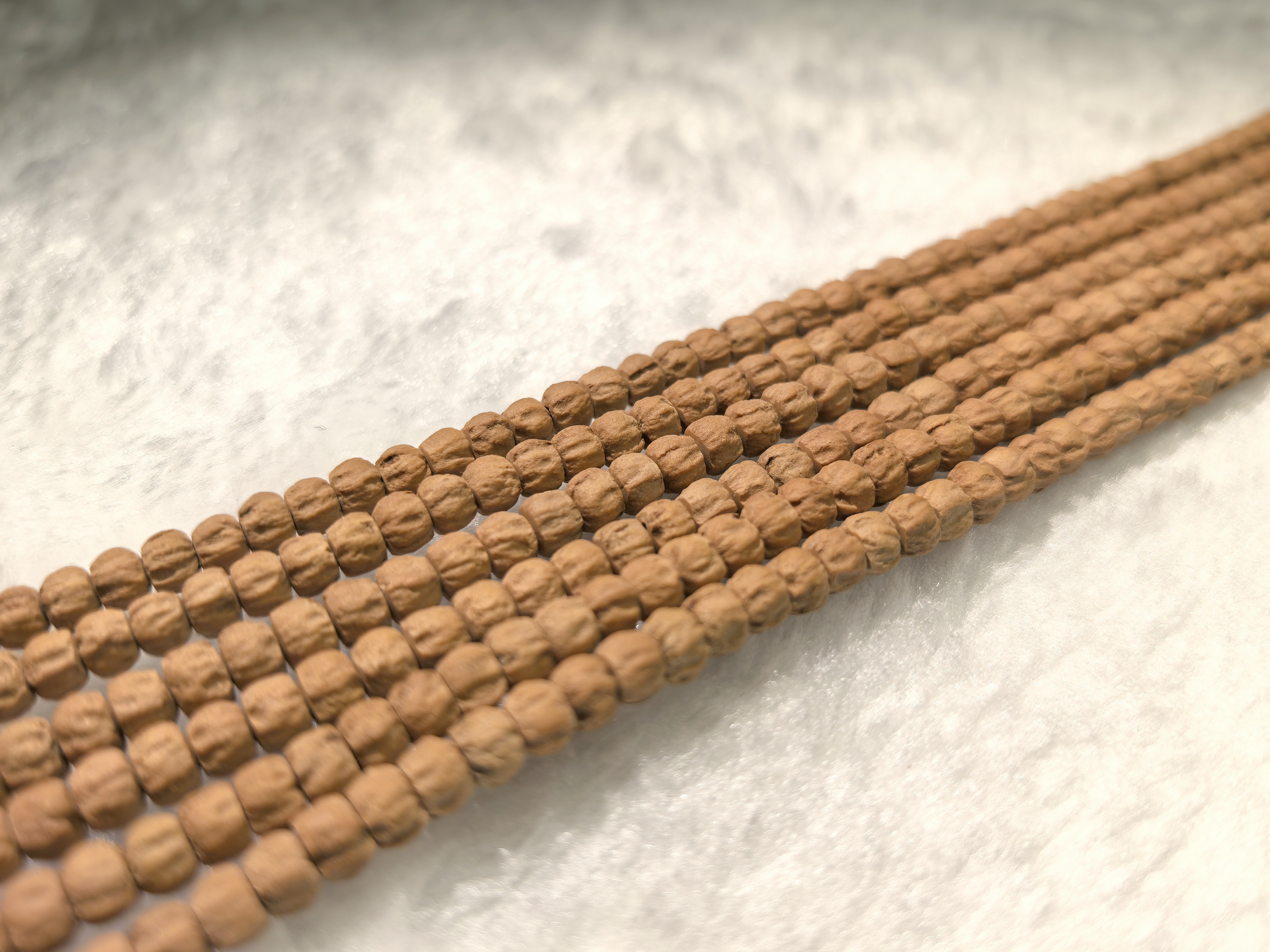 觉藏-百香籽小金豆长串