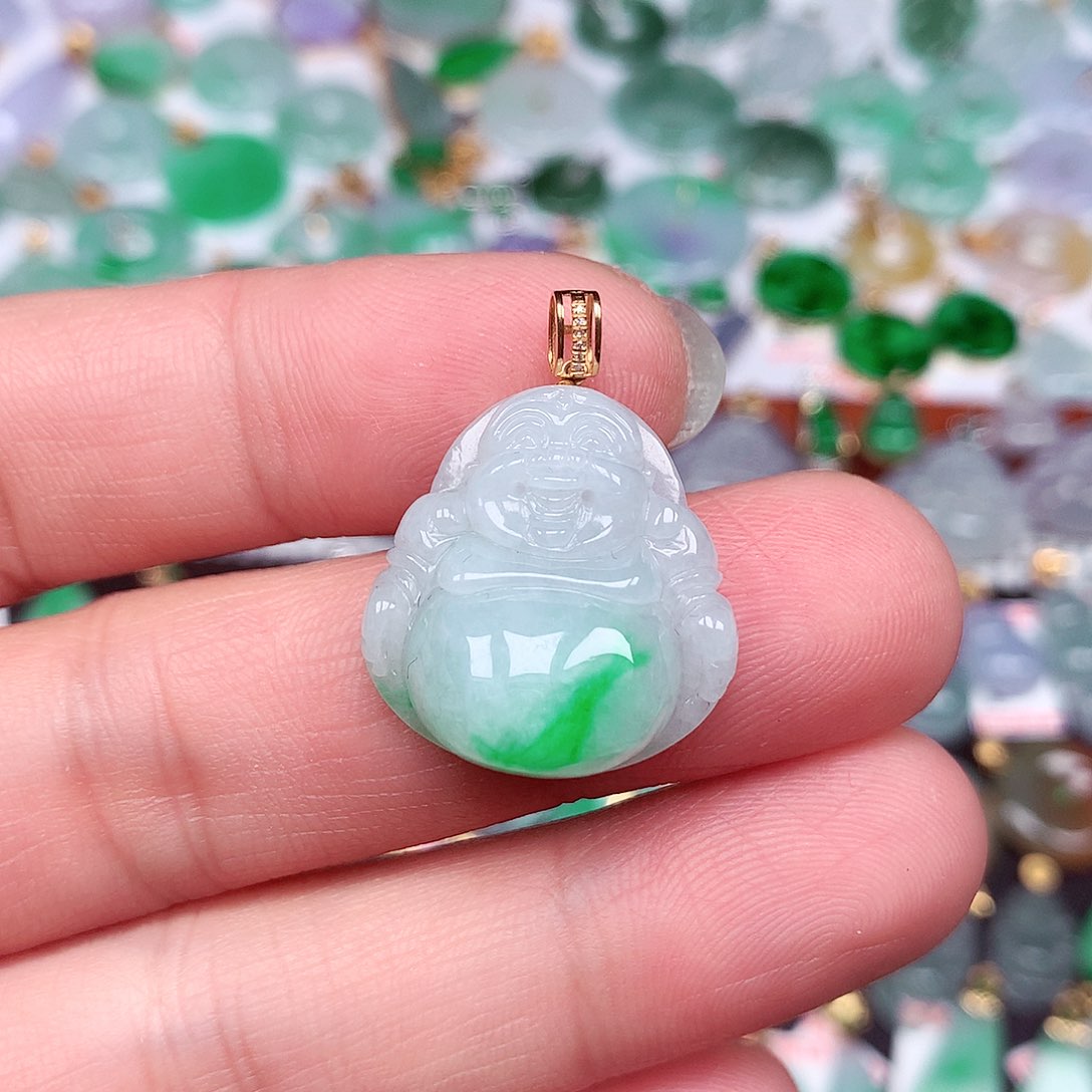 翡翠颈饰18K金镶嵌天然翡翠A货