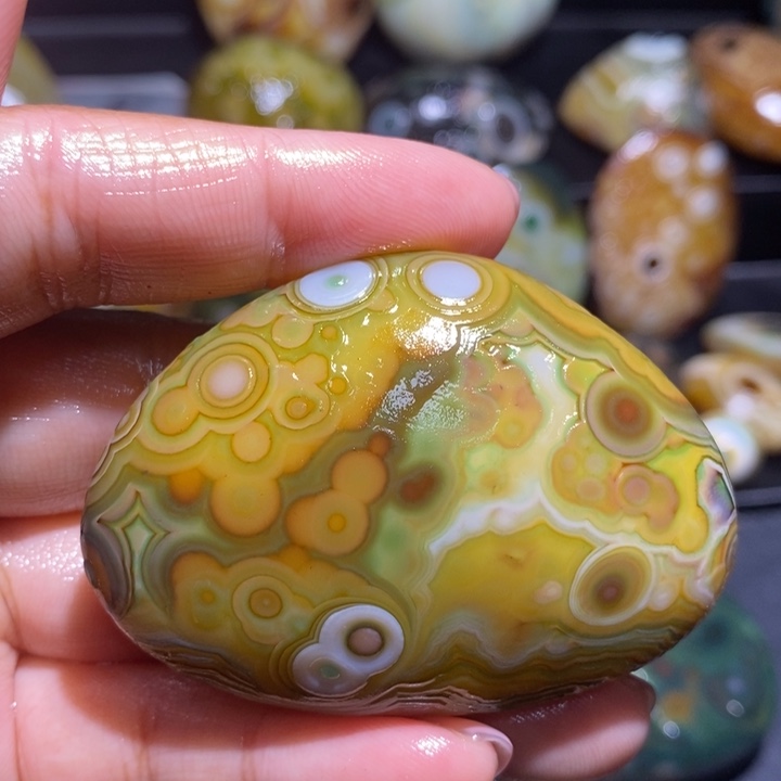 玛瑙/玉髓未镶嵌珠宝奇石112