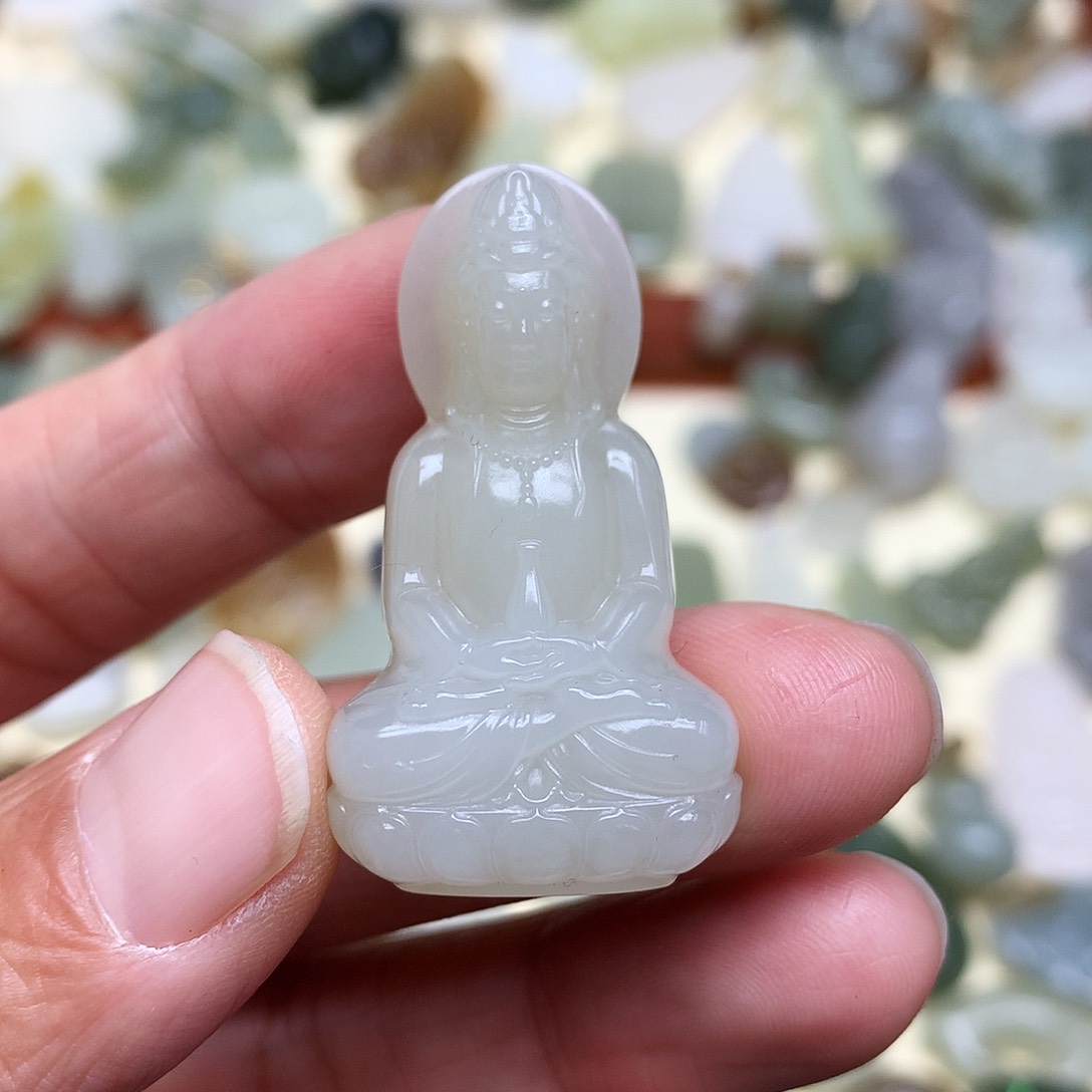 和田玉颈饰未镶嵌