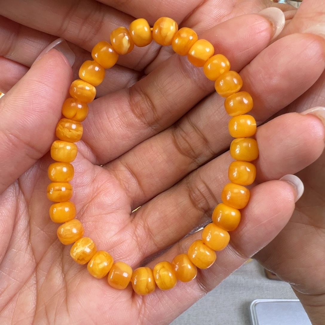 琥珀裸石未镶嵌蜜蜡