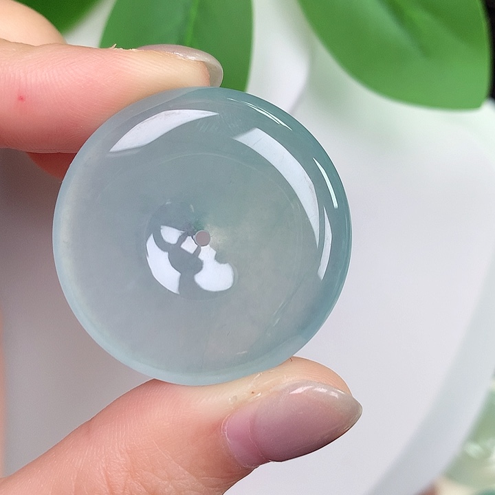 翡翠未镶嵌颈饰20;32.1-6.2mm