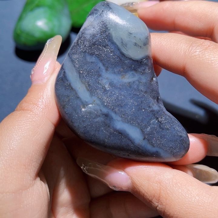 和田玉未镶嵌珠宝奇石