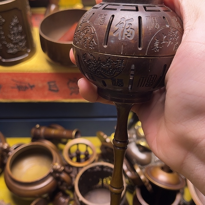 精美铜器点击下单