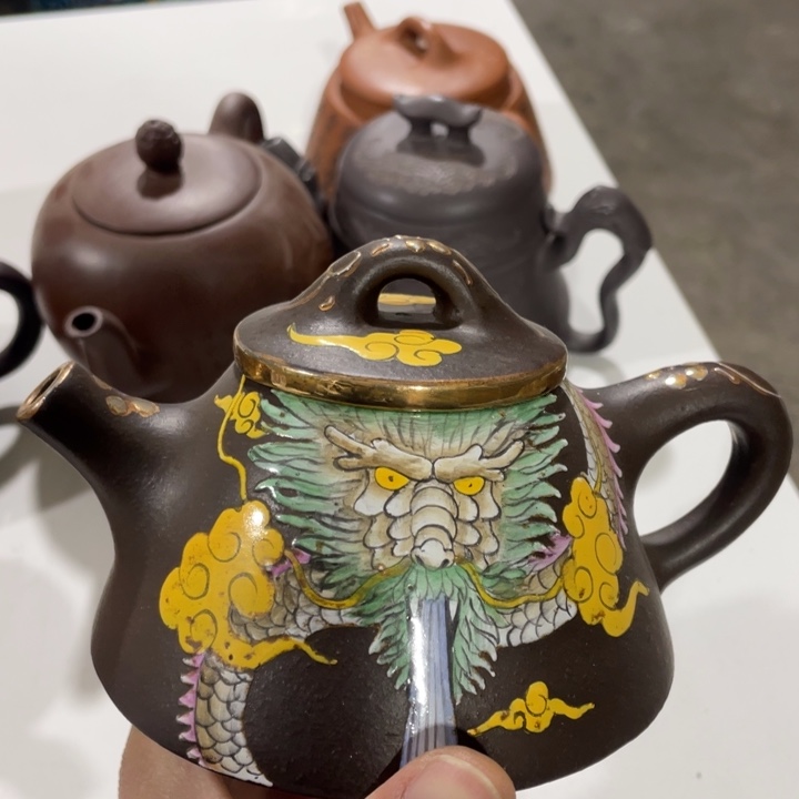 紫砂茶壶老厂紫砂壶一件。