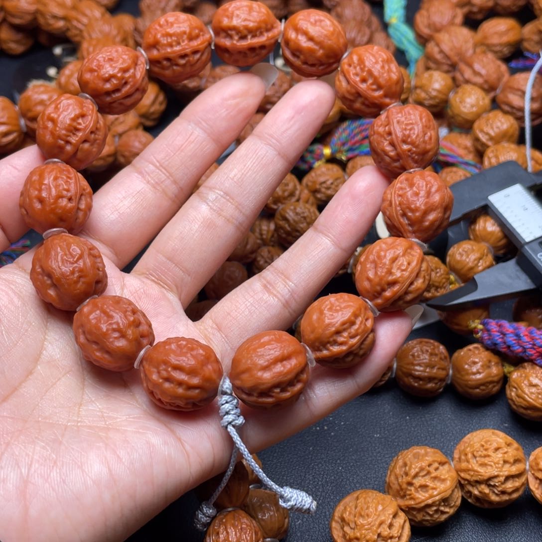 文玩核桃手串^***伴小赤龙111