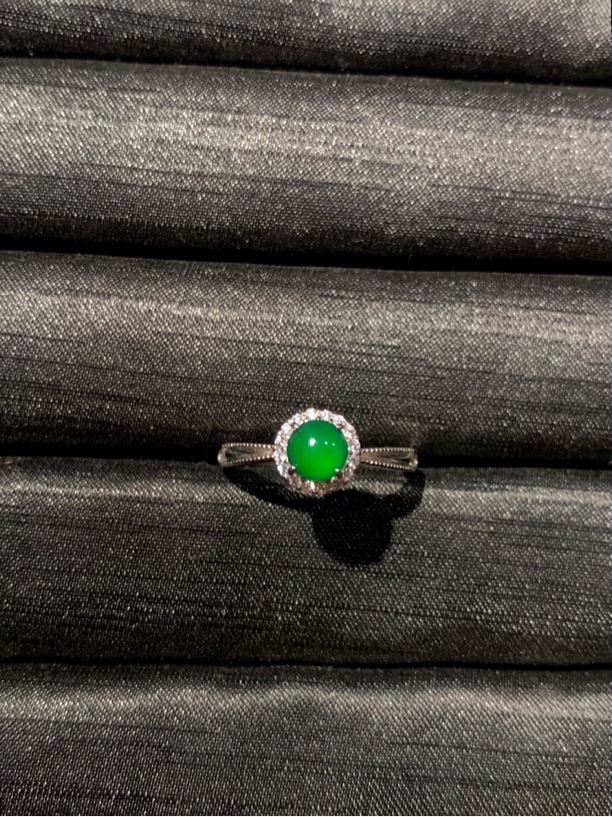 天然A货翡翠绿蛋戒指（卡5）