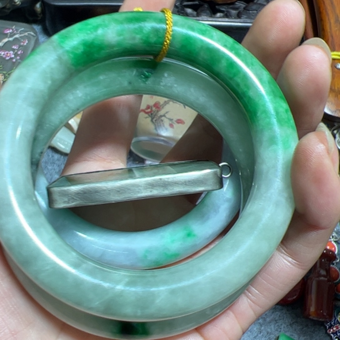 荔***王杏核摆件手镯是最重要就是一件简单