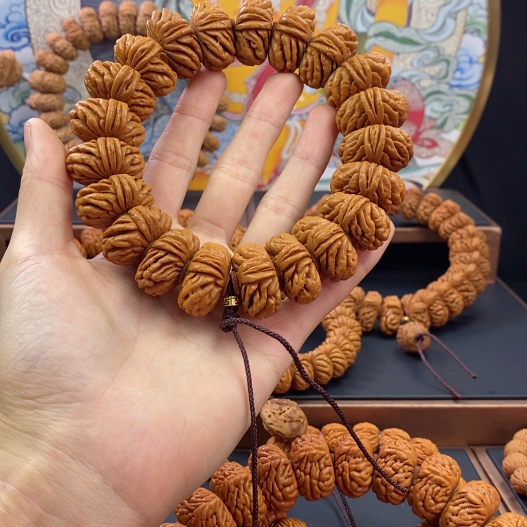 桃核手串龙纹桃核矮刺