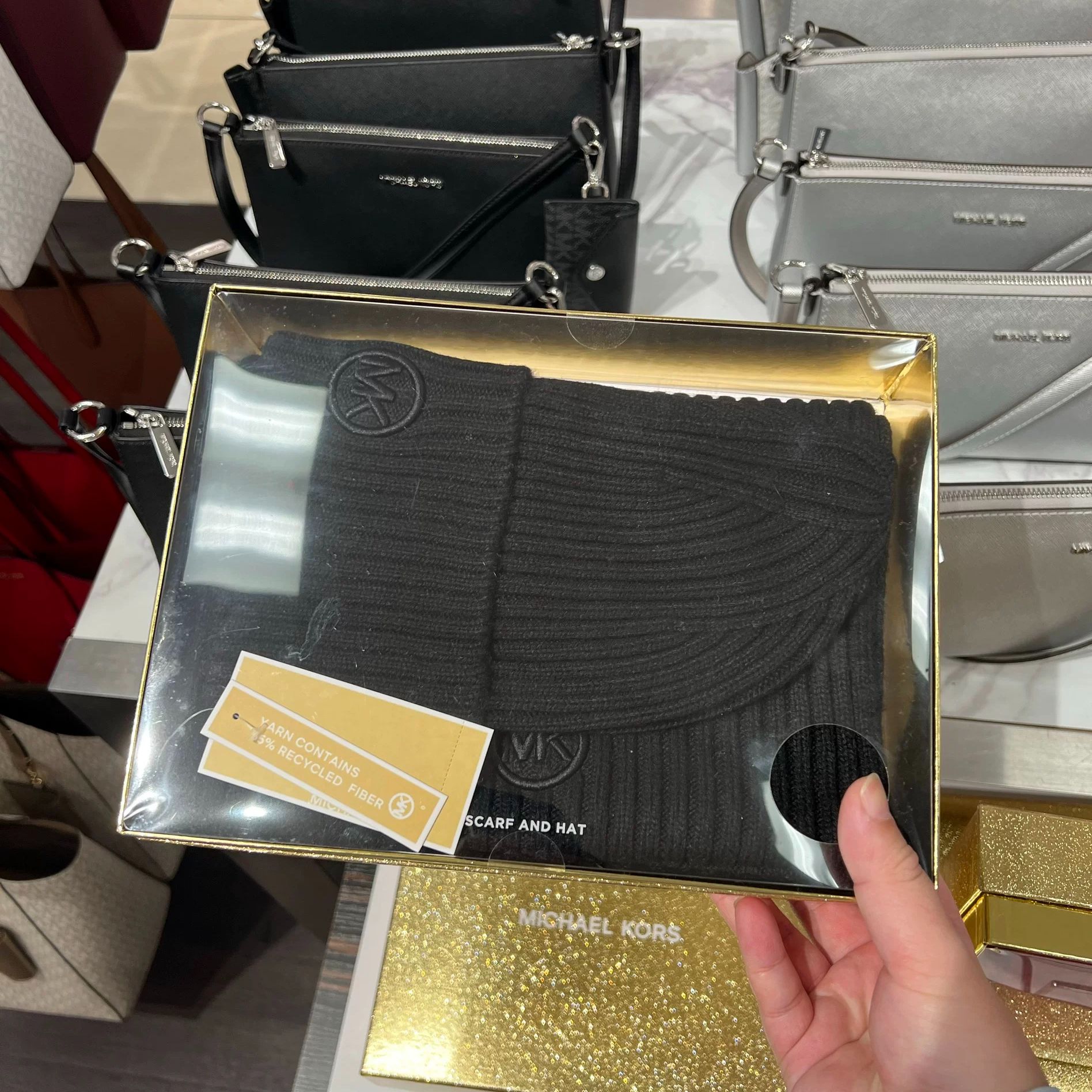 Michael Kors迈克高仕冬季针织围巾礼盒纯色540014T 