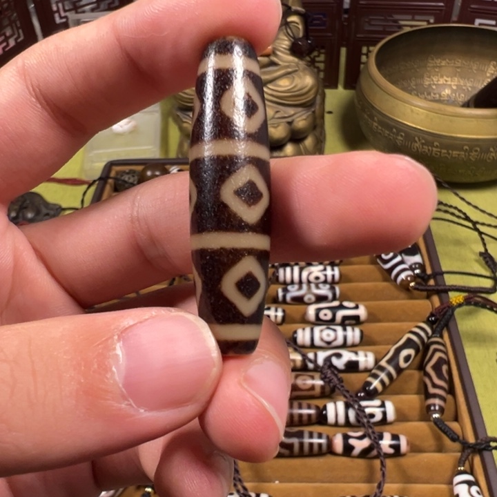 海***墨玛瑙/玉髓未镶嵌颈饰