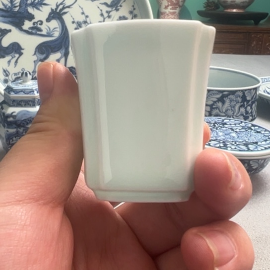 景德镇瓷器，联系客服下单