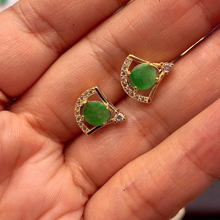 翡翠颈饰银S925镶嵌翡翠