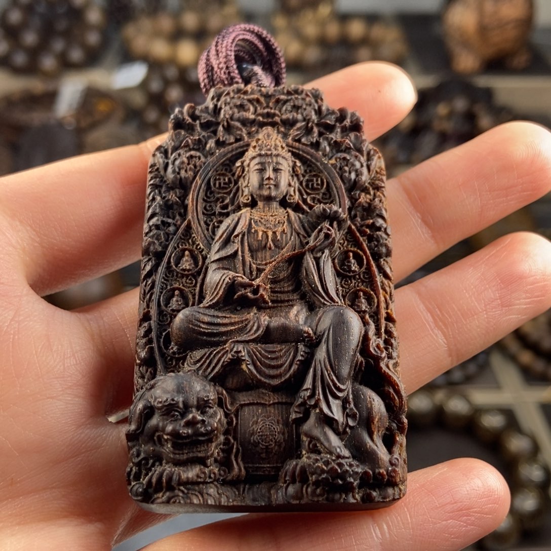 沉香木吊坠心**渡越南芽庄白棋楠