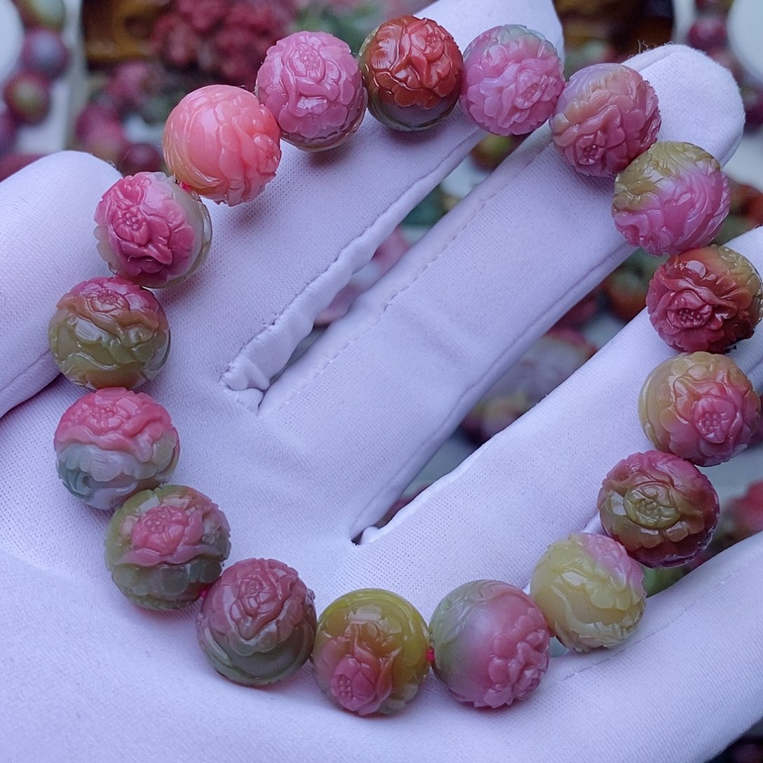 玛瑙/玉髓珠宝奇石未镶嵌用****5盐源玛瑙定制